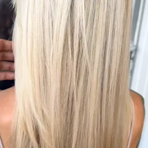Video auf Instagram: „Endlich blond ohne diesen gelben Schreck aus den Neunzigern. Airtouch macht’s m