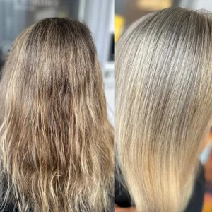 Vorher und nachher: lange Wellen, danach glattes Kühlblond